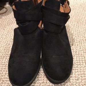 Black zip up shoes